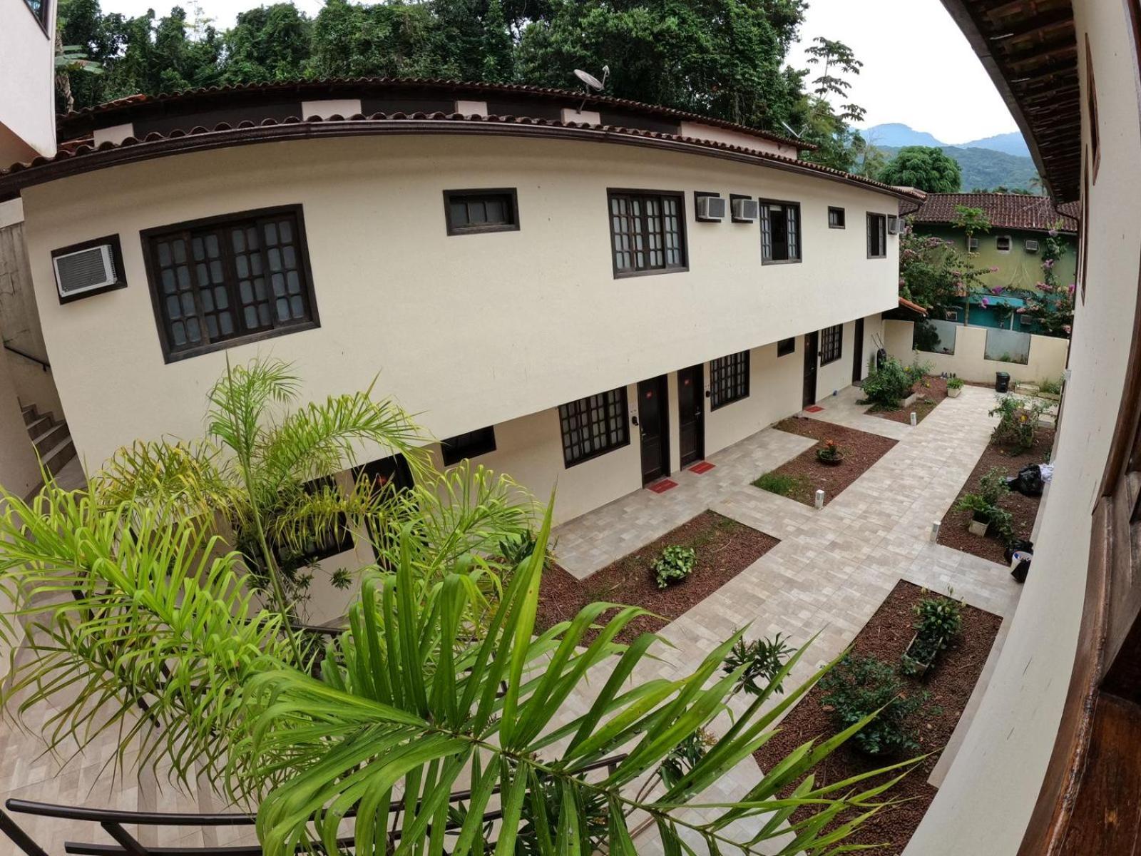 Clh Suites Ilha Grande Bagian luar foto