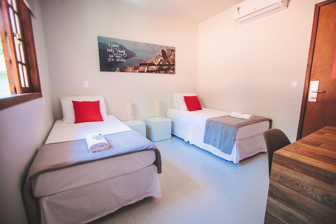 Clh Suites Ilha Grande Bagian luar foto
